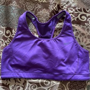 💜Purple Nike Dri-Fit Large Sports Bra No padding💜